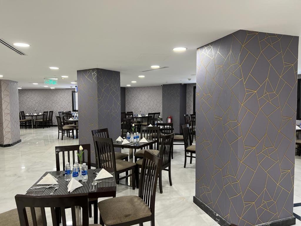 Al Ansar Golden Tulip Hotel Medina Kültér fotó