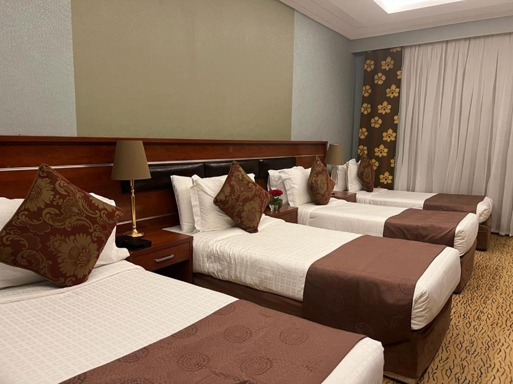 Al Ansar Golden Tulip Hotel Medina Kültér fotó
